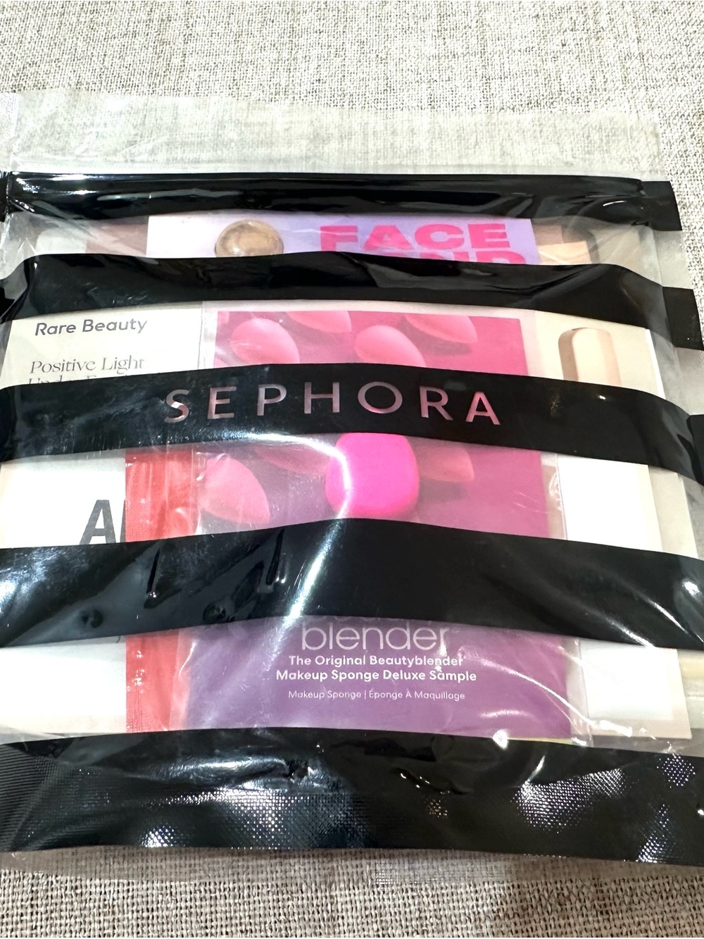Sephora Collection Beauty Foundation sample Pack 11pcs